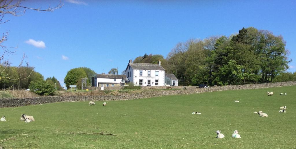 The Craven Arms Hotel Settle Exterior photo